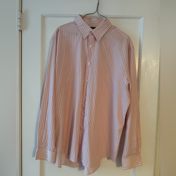 Perry Ellis Men's Pink Striped Dress Shirt - Picture 1 of 10